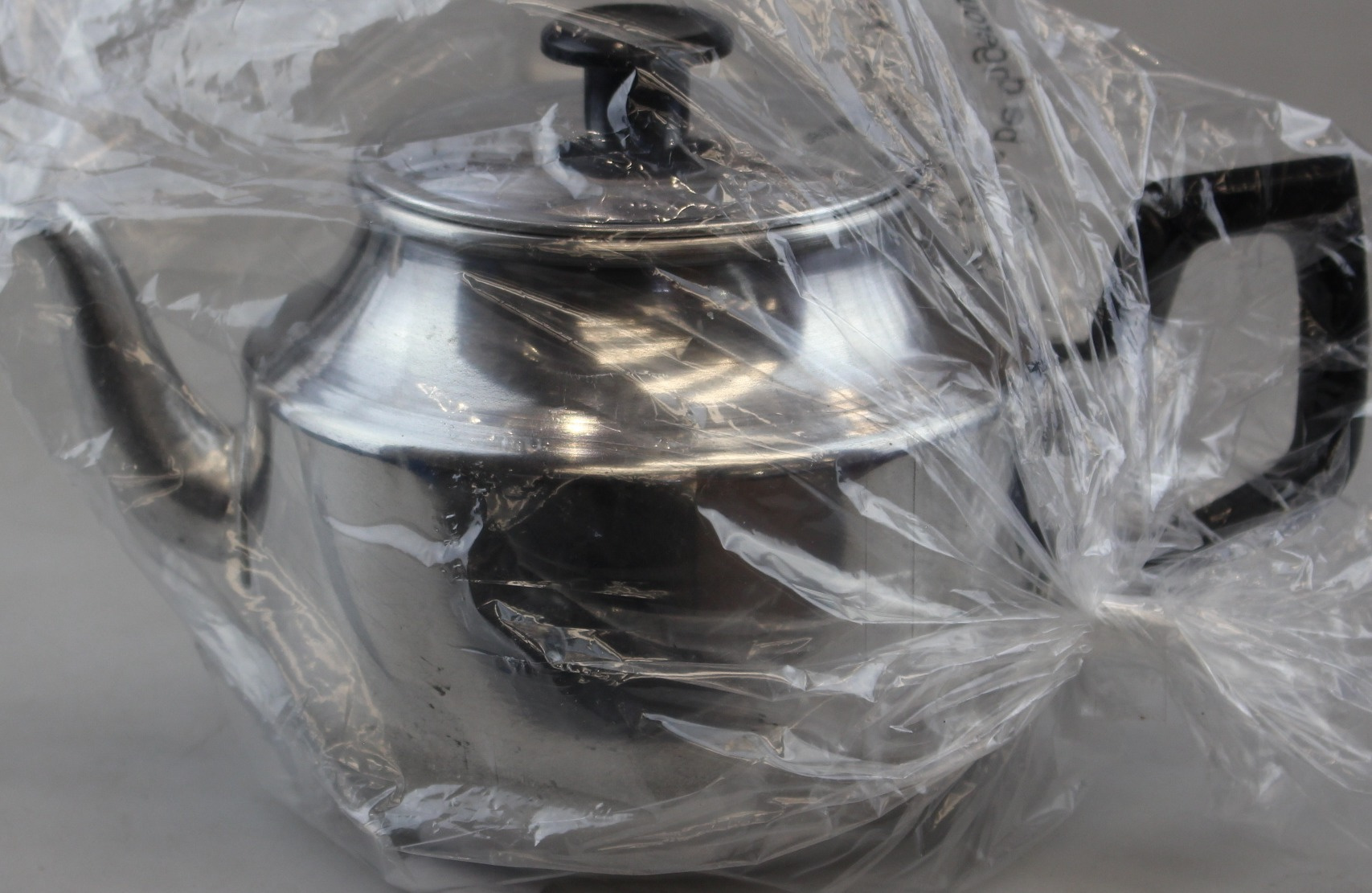 1.7 Pint Pendeford Aluminium 6 Cup Tea Pot 1L